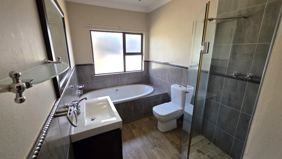 3 Bedroom Property for Sale in Xanadu Eco Park North West
